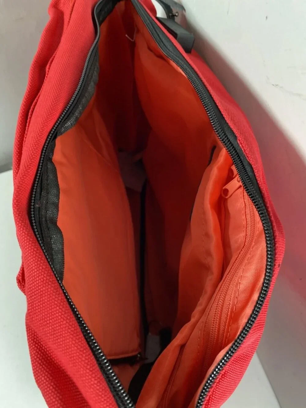 Anvanda a Great Freakin Bag Large Red/Black